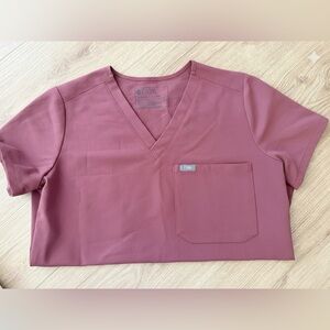 Figs mauve scrub top